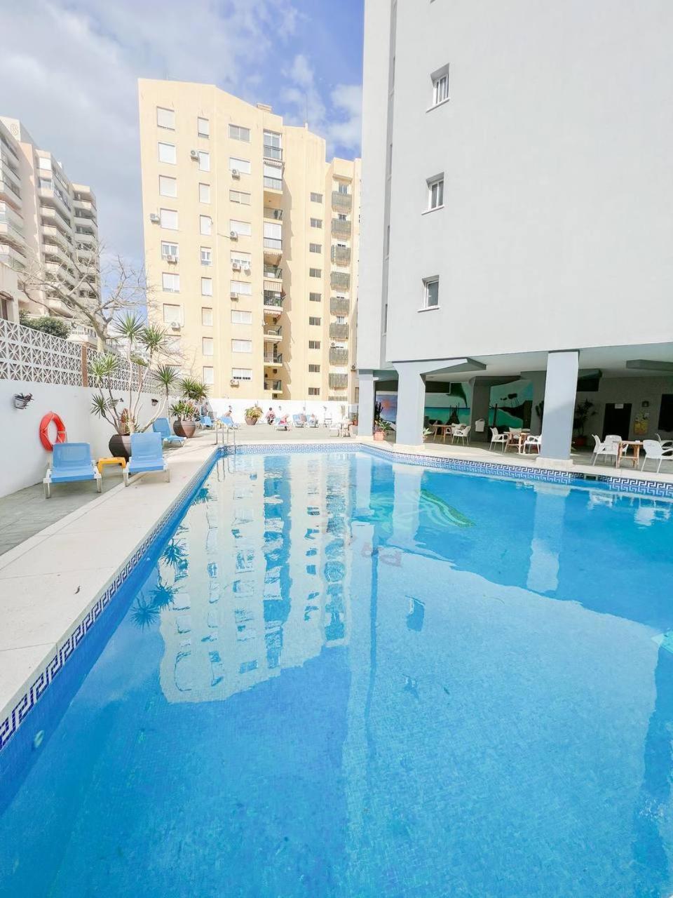 Palm Beach Aparment Sea Views Τορρεμολίνος Εξωτερικό φωτογραφία