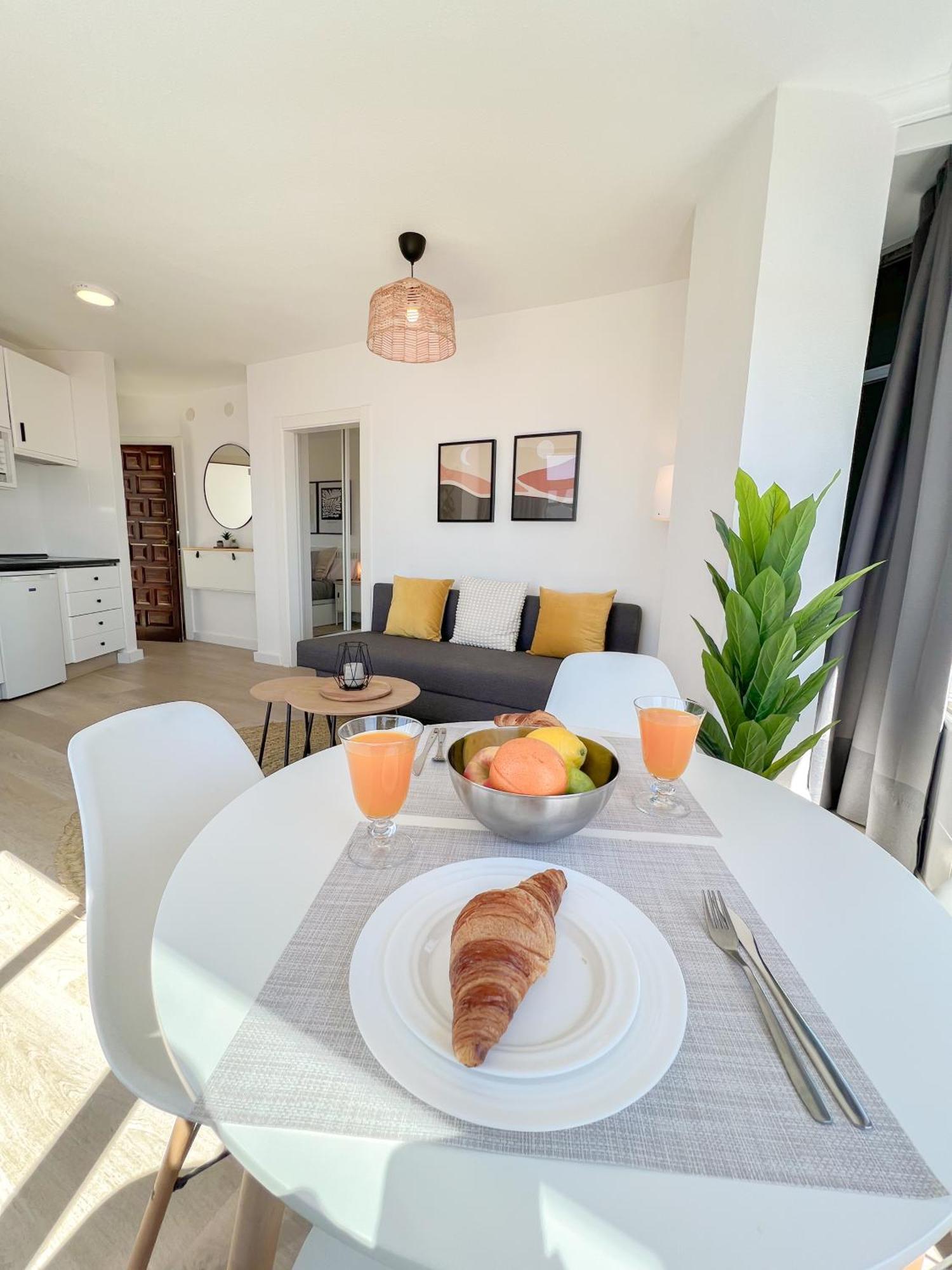 Palm Beach Aparment Sea Views Τορρεμολίνος Εξωτερικό φωτογραφία