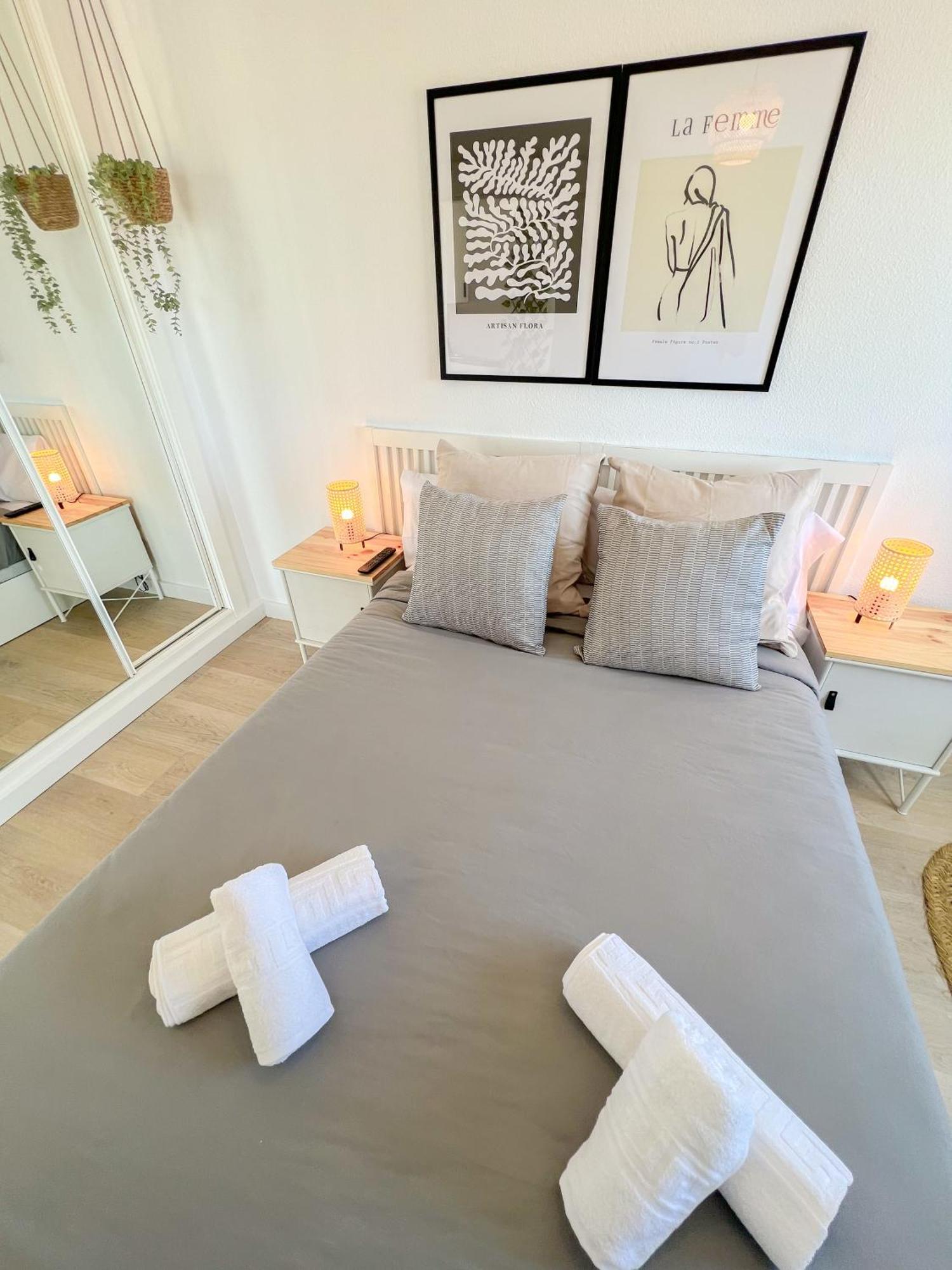 Palm Beach Aparment Sea Views Τορρεμολίνος Εξωτερικό φωτογραφία
