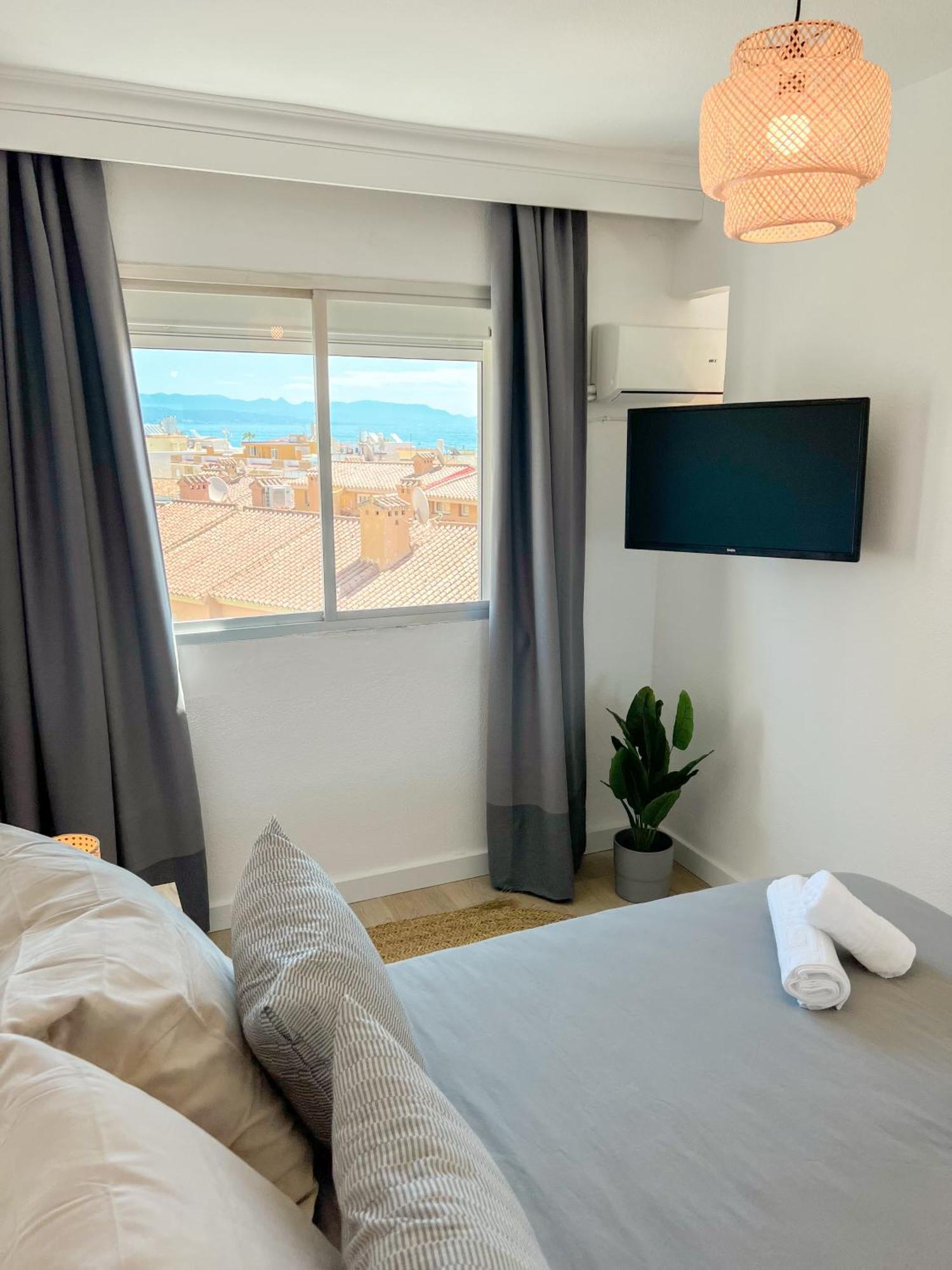 Palm Beach Aparment Sea Views Τορρεμολίνος Εξωτερικό φωτογραφία