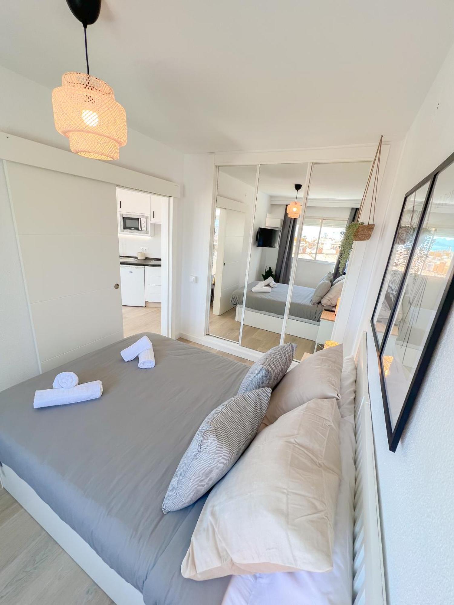 Palm Beach Aparment Sea Views Τορρεμολίνος Εξωτερικό φωτογραφία